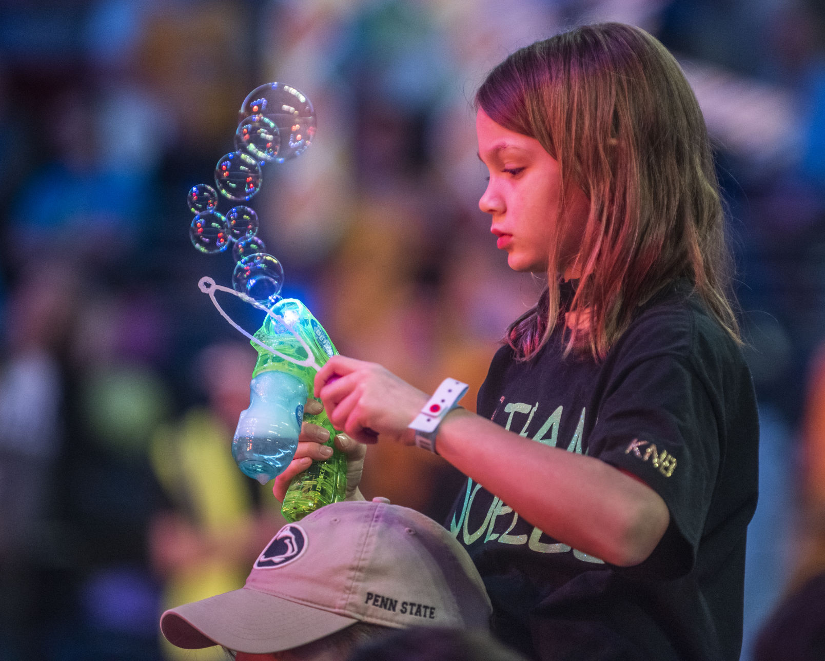 THON, Sunday, Bubbles